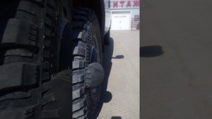 Газ соболь грязевая резина не проходит и 10000 км., что происходит с ней.