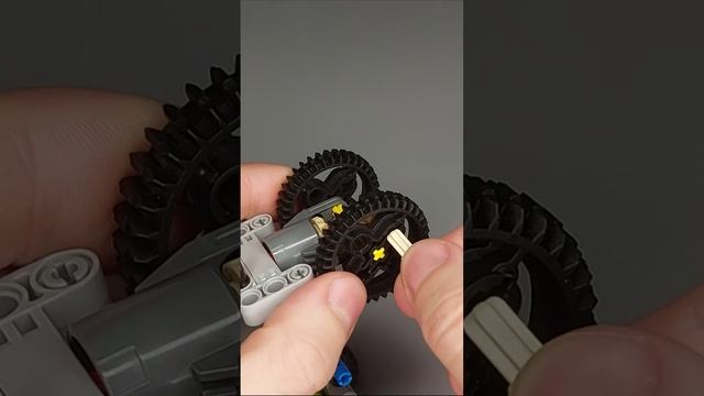 Lego Technic (42102) / Лего Самоделки (Короткое видео #104) смотреть онлайн