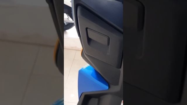 Suzuki Avenis Scooter Build Quality, fit and Finish смотреть онлайн