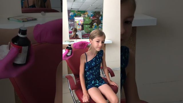 Безболісне проколювання вух! смотреть онлайн