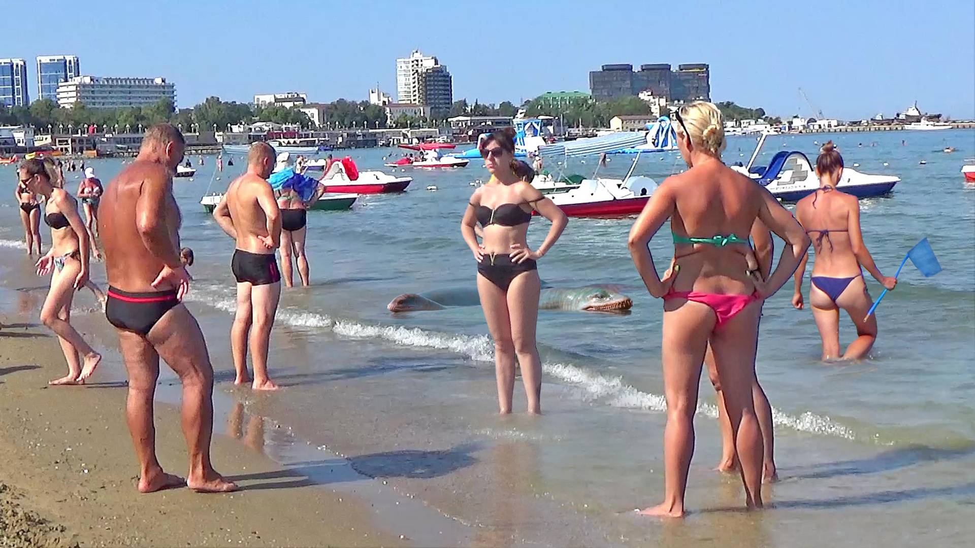 Анапа. Пляж песчаный. Морские змеи и чистое море. Без комментариев смотреть онлайн