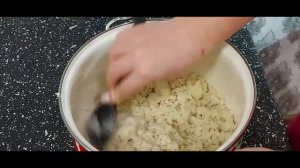 Пряная чесночная соль для приготовления первых и вторых блюд.