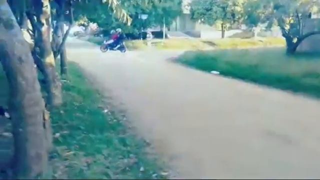 Eds3180 - Cb 1000R - Meu brother Java!!! смотреть онлайн