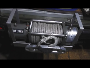 ДЕЛАЕМ БЫСТРО СЪЕМНЫЙ КРОНШТЕЙН ПОД ЛЕБЕДКУ УАЗ БУХАНКА