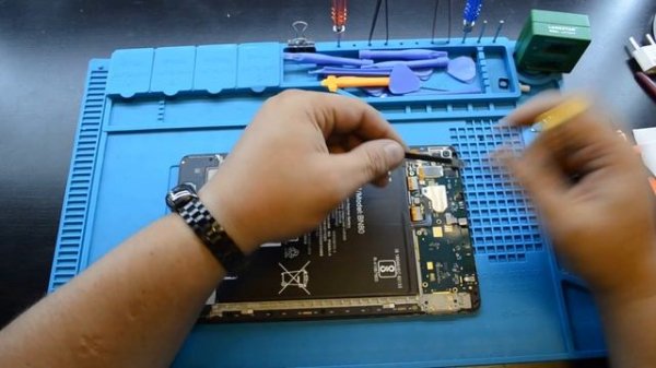 Как разобрать Xiaomi Mi Pad 4 Plus, инструкция по самостоятельному разбору. How to disassemble