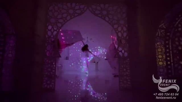 Заказать восточный танец живота на свадьбу, юбилей и корпоратив в Москве - световые крылья и вейлы смотреть онлайн