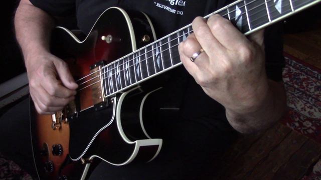 Gibson ES 137 ... "Repairing the fret nibs" смотреть онлайн