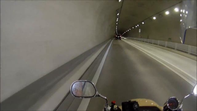 Honda Super Cub (スーパーカブ50- AA04) Driver In Toyohashi/Japan