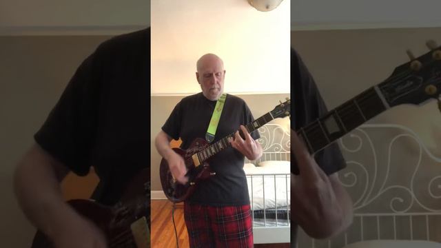 Gibson Les Paul Studio CRAZY TRAIN смотреть онлайн