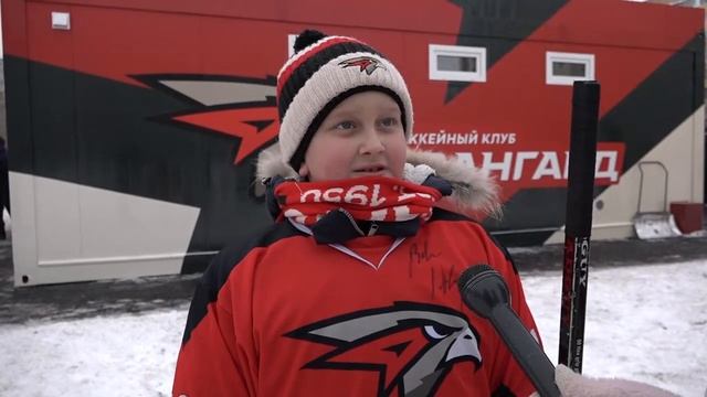 Открытие хоккейной площадки у гимназии № 139 смотреть онлайн