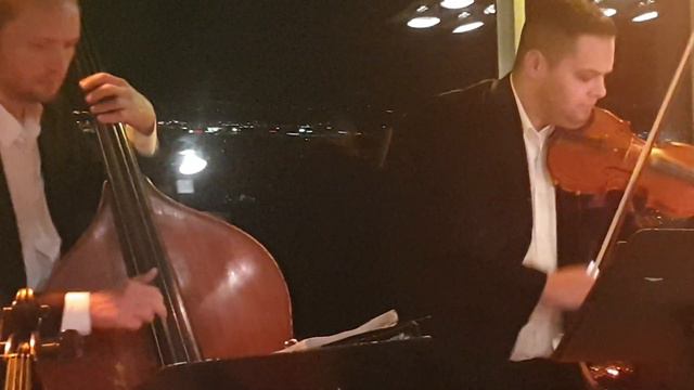 Salonkonzert Stuttgarter SALONIKER auf dem Fernsehturm Stuttgart 28.12.2019 Fernsehturmkonzert смотреть онлайн