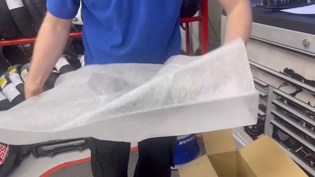 UNBOXING!! 30th Anniversary Honda Fireblade CBR1000RR-R SP!