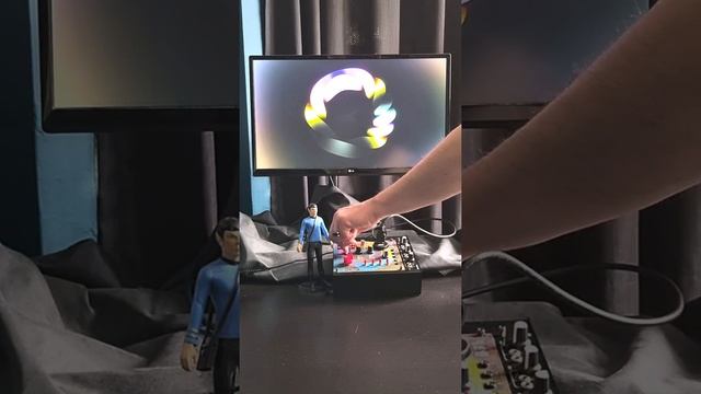 Having fun with GLSL Shaders (no sound just visuals) смотреть онлайн