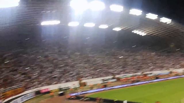Šokantan kraj videa, utakmica Hajduk - Everton смотреть онлайн