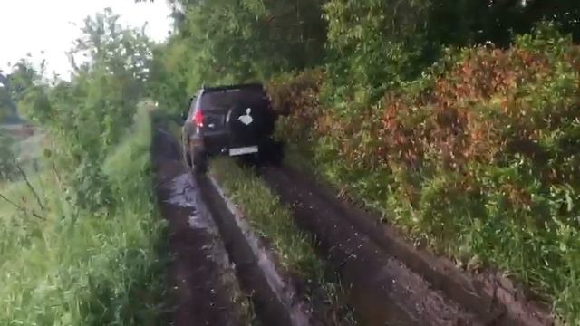 RAV4 по бездорожью...