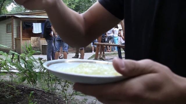 Баптисты на природе: сценки из жизни на турбазе смотреть онлайн