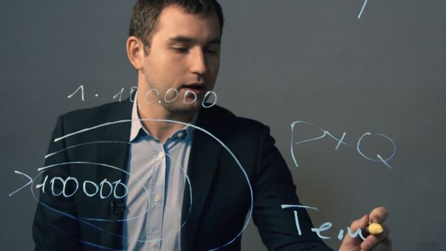 Как заработать первые 100 000 рублей ¦¦ Бизнес молодость смотреть онлайн