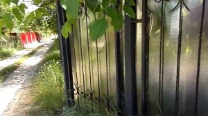 Забор из металла и поликарбоната
