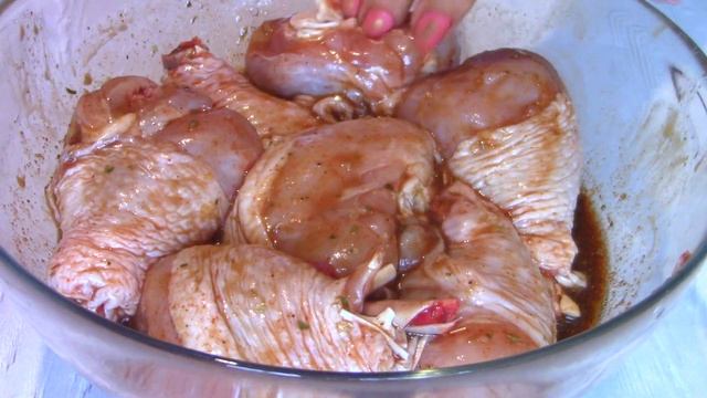 Очень Вкусные Куриные Ножки в Медовом Горчичном Маринаде с Овощами смотреть онлайн