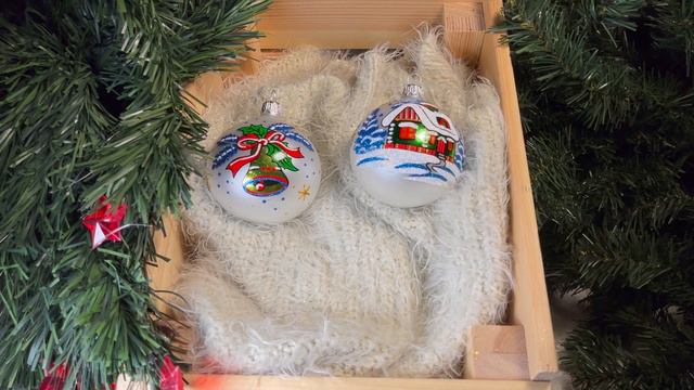 Набор новогодних стеклянных ёлочных шариков С1533 "Сочельник" смотреть онлайн