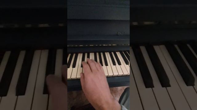 5 урок - Играем хроматическую гамму смотреть онлайн