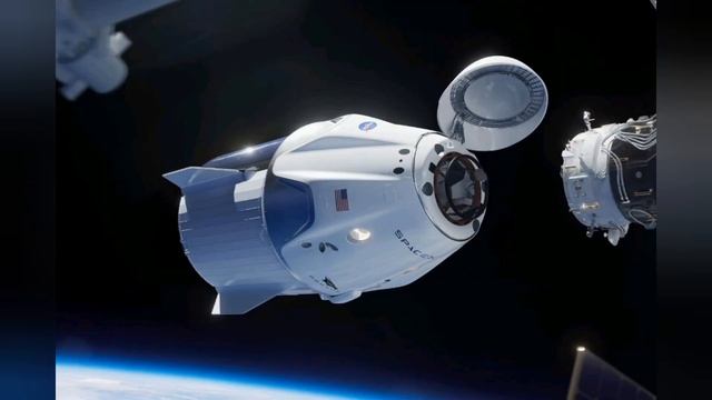 фото космічного корабля Dragon 2 смотреть онлайн