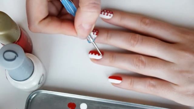 Маникюр "В горошек" смотреть онлайн