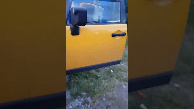 Вибро и шумоизоляция дверных карт FJ Cruiser до и после смотреть онлайн