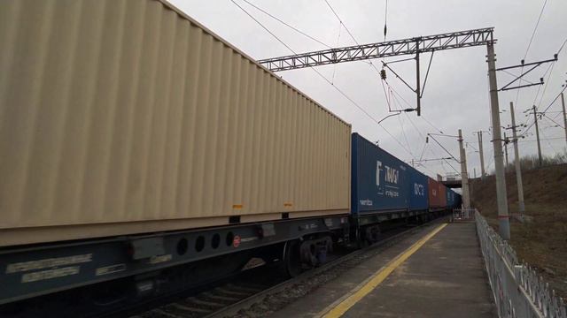 21.12.2022. (OCHE DLINNAYA 'валюта'). 'ВЛ80С-1078/1654' с контейнерным. смотреть онлайн