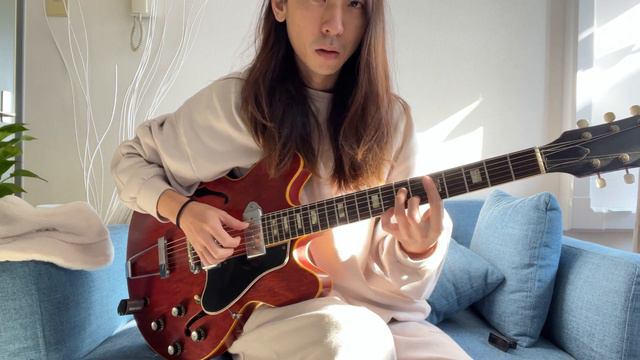 Gibson ES-330 1966 - Amazing Sound - Kazuki 178 Songsquad смотреть онлайн