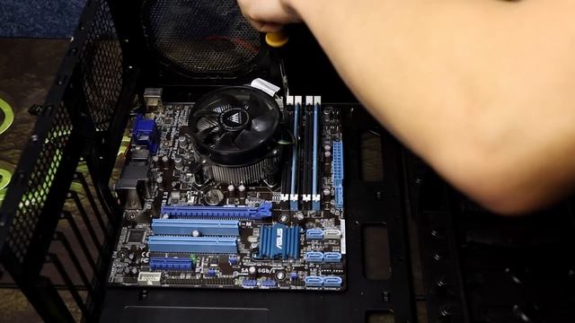 КЗШ #4 / СБОРКА ИГРОВОГО ПК ЗА 10000 РУБЛЕЙ