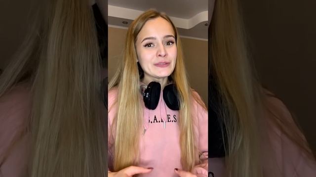 Как я учила стихи в школе #shorts смотреть онлайн