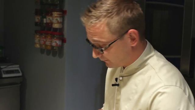 Русская кухня: Николай Сарычев