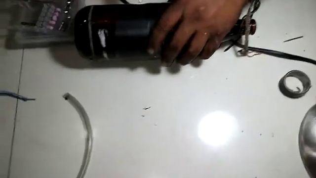 Cómo hacer una Bonga de vidrio para fumar Cristal o marihuana смотреть онлайн