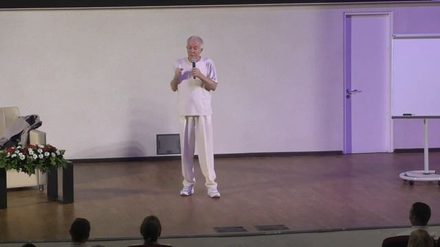 27/07/2019, Как быть счастливым здесь и сейчас - Александр Хакимов, Смоленск смотреть онлайн