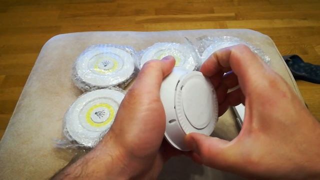 LED-лампы с пультом ДУ с Aliexpress. смотреть онлайн