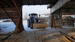 Кормление коров. Новый курган КУКУРУЗЫ. Грузим доски на пилораме. Завозим опилки. К-КОЛЕСО