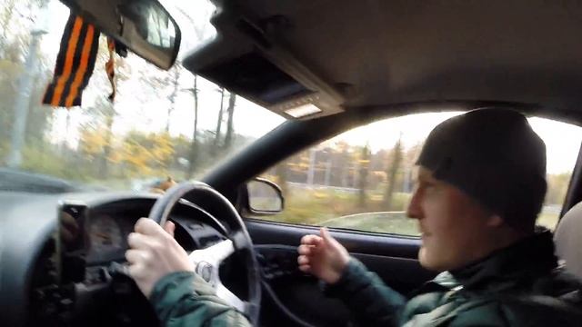 Владелец BMW первый раз за рулем ПРАВОРУКОЙ ТОЙОТЫ смотреть онлайн