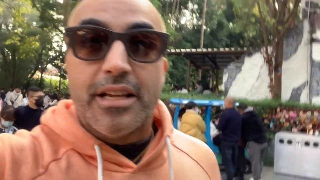 Happy Valley Amusement park in China. смотреть онлайн