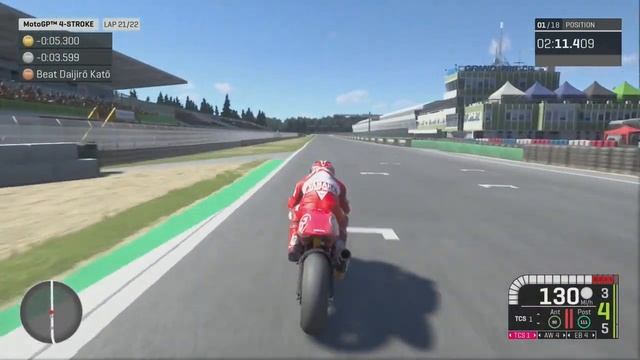 MAX BIAGGI vs THE ROOKIE OF THE YEAR | MotoGP 19: Historical Challenges (#2) смотреть онлайн