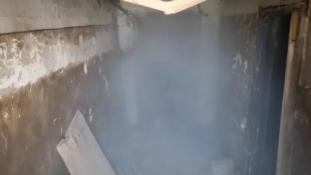Выкуриваем СНЕЖНОГО ЧЕЛОВЕКА из заброшенного бункера ! Часть 2 смотреть онлайн