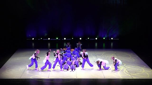 39 kraadi suhkrupalavikku | Bertram Studios | Koolitantsu Festival 2023: Tartumaa tantsupäev смотреть онлайн