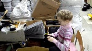 Перчаточное производство в гараже (читайте описание).