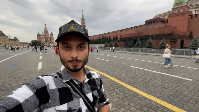 First Impressions of Moscow, Russia?? | कमाल का देश है रशिया ??? смотреть онлайн