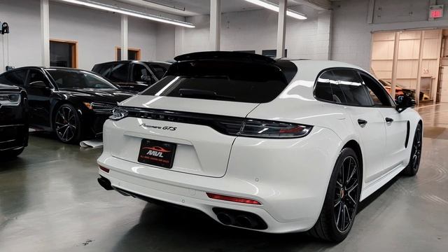 2021 Porsche Panamera GTS Sport Turismo #