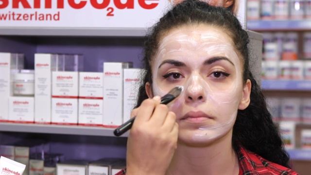 Κερδίστε 4 μάσκες Pore Refining της Skincode смотреть онлайн