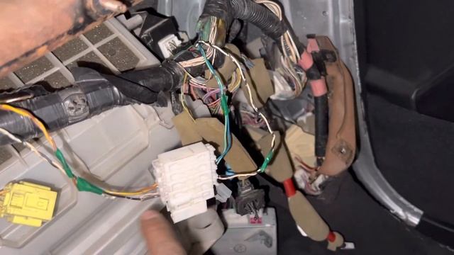 C0123 c1223 u0126 u0124ABS problem Lexus LS 430 смотреть онлайн