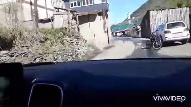 БЕЖТА МЕРСЕДЕС GLS КУПЕ смотреть онлайн