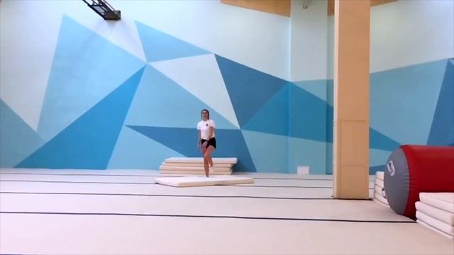 Елена Астахова. результат тренировок за 1 месяц. Школа акробатики 1 смотреть онлайн