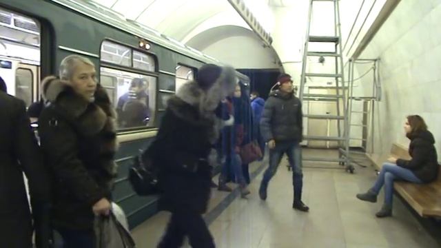Московское метро Номерной станция Чеховская смотреть онлайн